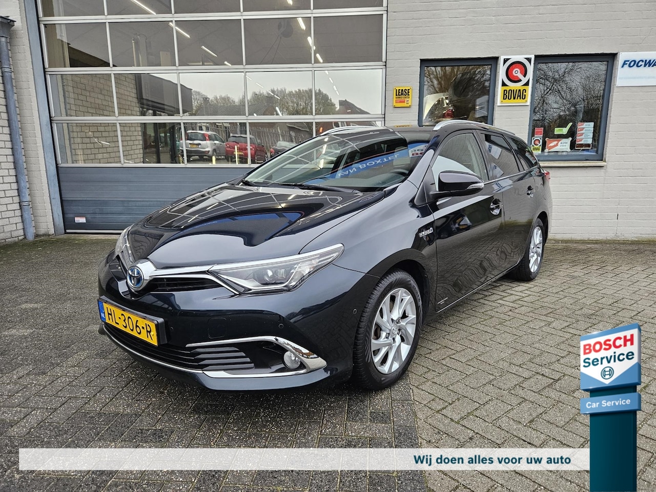 Toyota Auris - 1.8 Hybrid 136pk CVT Lease Pro - AutoWereld.nl