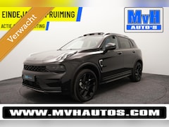 Lynk & Co 01 - 1.5 Hybride|FULL BLACK XL|ZWARTE.HEMEL|PANO|NAP