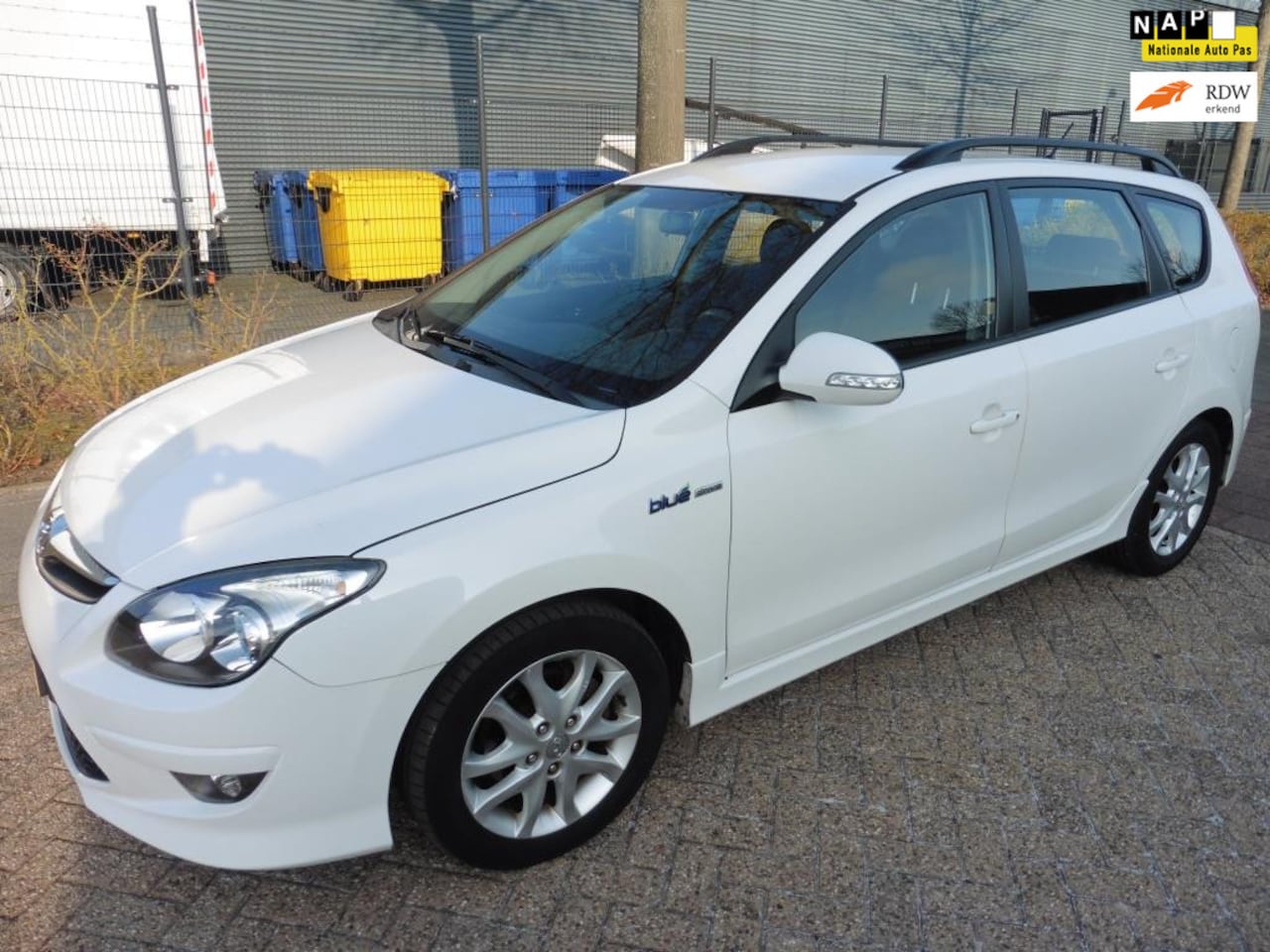 Hyundai i30 CW - 1.4i i-Motion Business 1.4i i-Motion Business - AutoWereld.nl