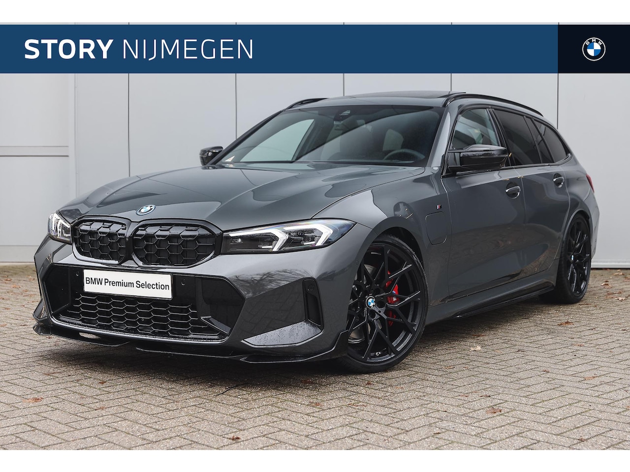 BMW 3-serie Touring - 330e High Executive M Sport Automaat / Panoramadak / Sportstoelen / Stoelverwarming / Crui - AutoWereld.nl