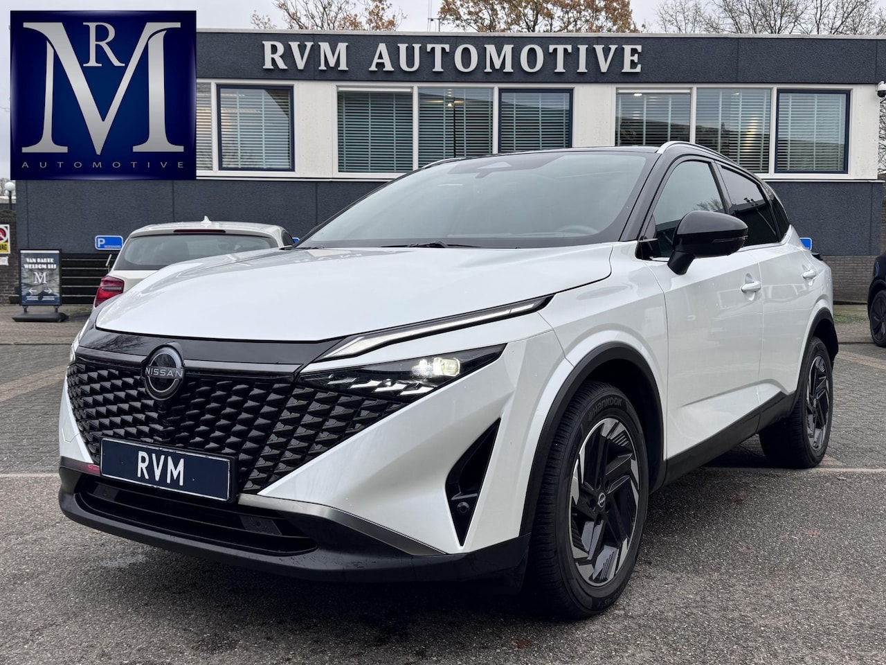 Nissan Qashqai - 1.3 MHEV Xtronic N-Connecta FABRIEKSGARANTIE| PANO| VOORRUITVERWARMING| STOEL + STUUR VERW - AutoWereld.nl