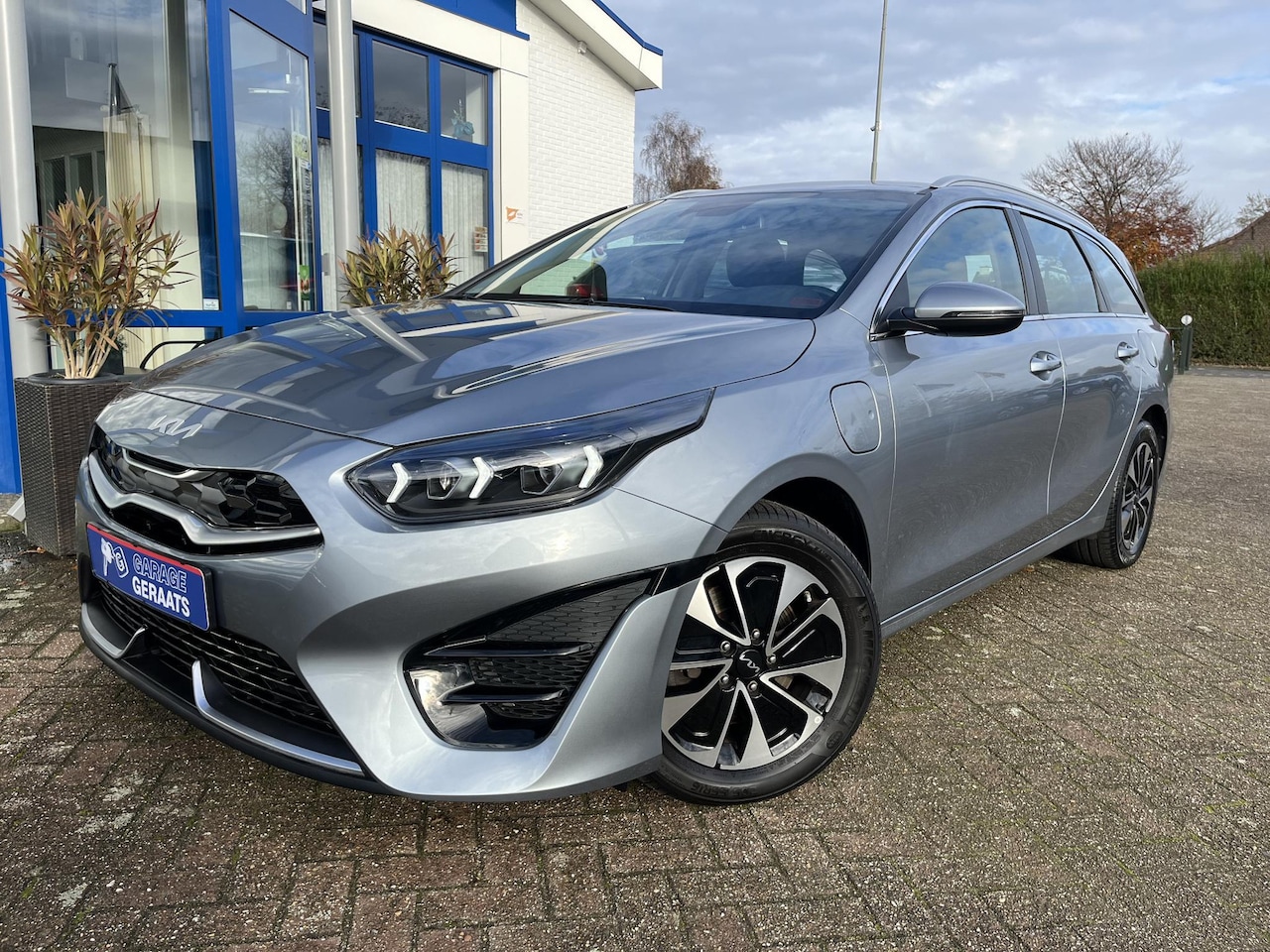 Kia Cee'd Sportswagon - Ceed 1.6 GDI PHEV DynamicLine | 10 jaar garantie, Dealer onderhouden, 1e eigenaar, Navigat - AutoWereld.nl