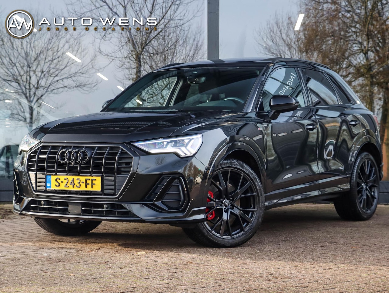 Audi Q3 - 40 TFSI Quattro S Line Panoramadak B&O Audio Leder Camera Sfeerverlichting - AutoWereld.nl