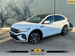 Volkswagen Taigo - 1.0 TSI Automaat R-Line * Panorama * Virtual Cockpit * 18 Inch Velgen