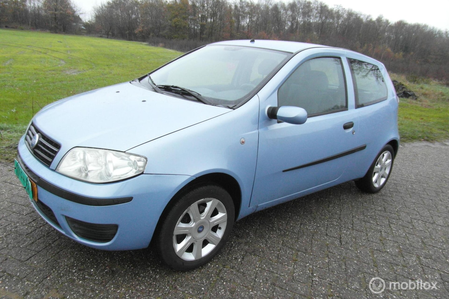 Fiat Punto - 1.4 16V Dynamic NETTE AUTO GROOT ONDERHOUD GEHAD - AutoWereld.nl