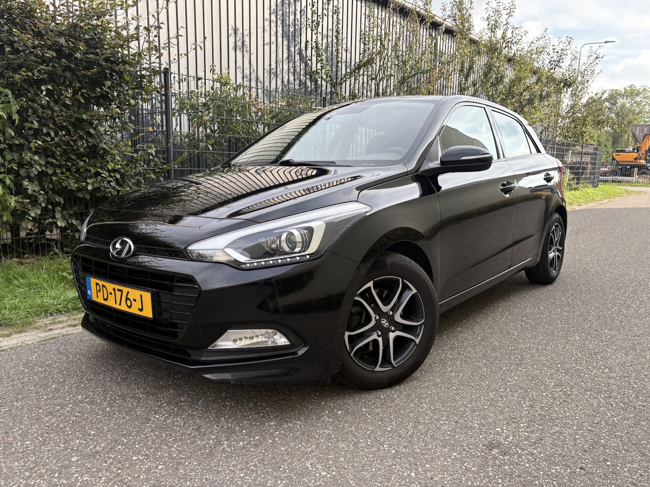 Hyundai i20 - 1.0 T-GDI Comfort / 5-DEURS / NAVI / CRUISE / AIRCO ECC - AutoWereld.nl