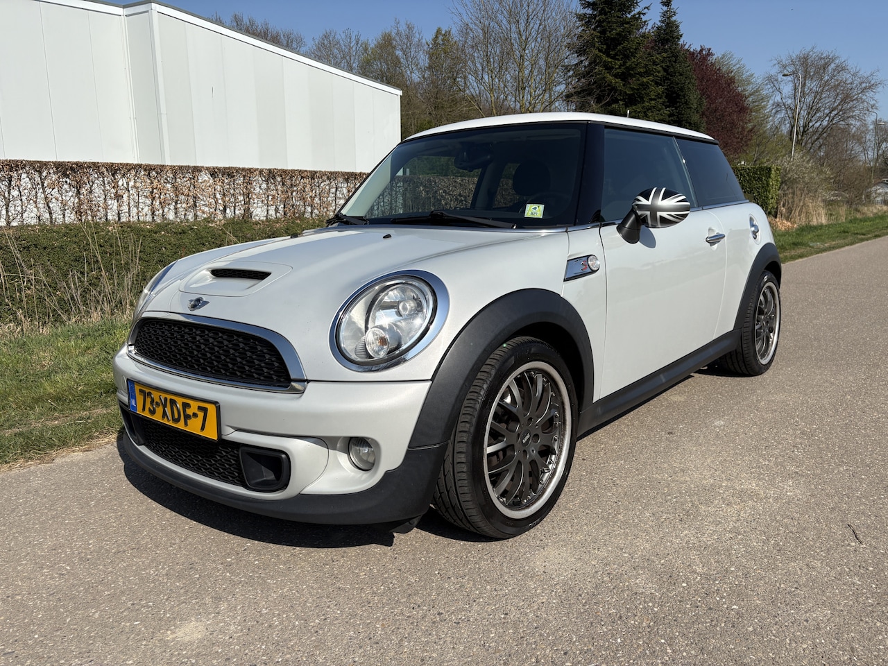 MINI Cooper S - Mini 1.6 Pepper / AIRCO ECC / CRUISE - AutoWereld.nl