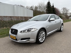 Jaguar XF - 3.0D S Premium Business Edition / AUTOMAAT / NAVI / 78dkm