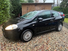 Fiat Grande Punto - RIJKLAAR-APK-BEURT-DIREKT MEE-AIRCO