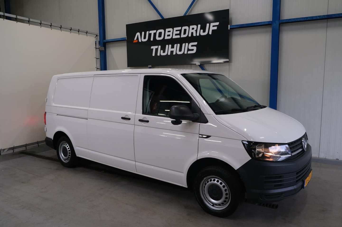 Volkswagen Transporter - 2.0 TDI L2H1 + kasten inrichting > Lees Advertentie < - AutoWereld.nl