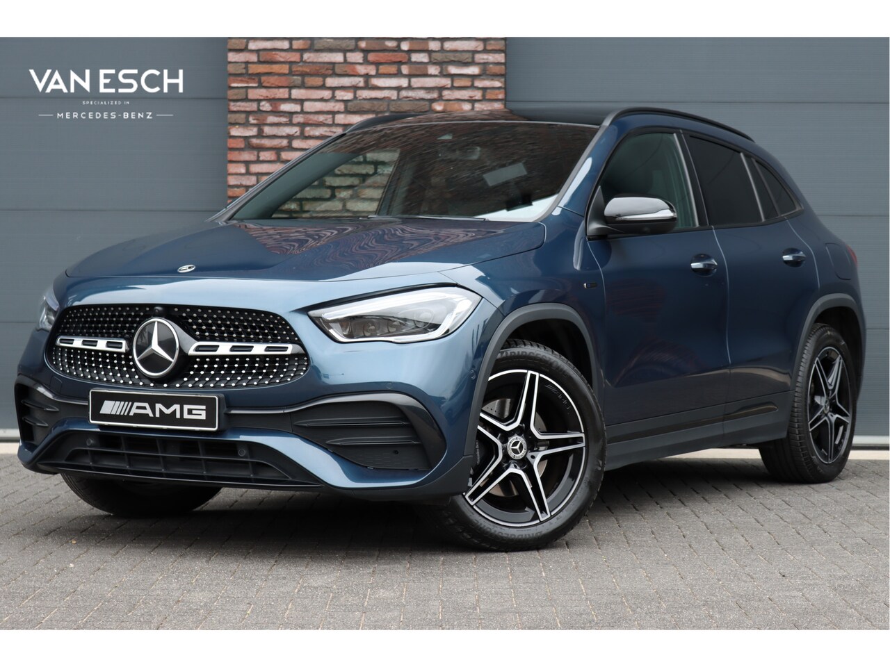 Mercedes-Benz GLA-Klasse - 250 e AMG Line | Panoramadak | Memory | Advanced Sound System | Surround Camera | Keyless - AutoWereld.nl