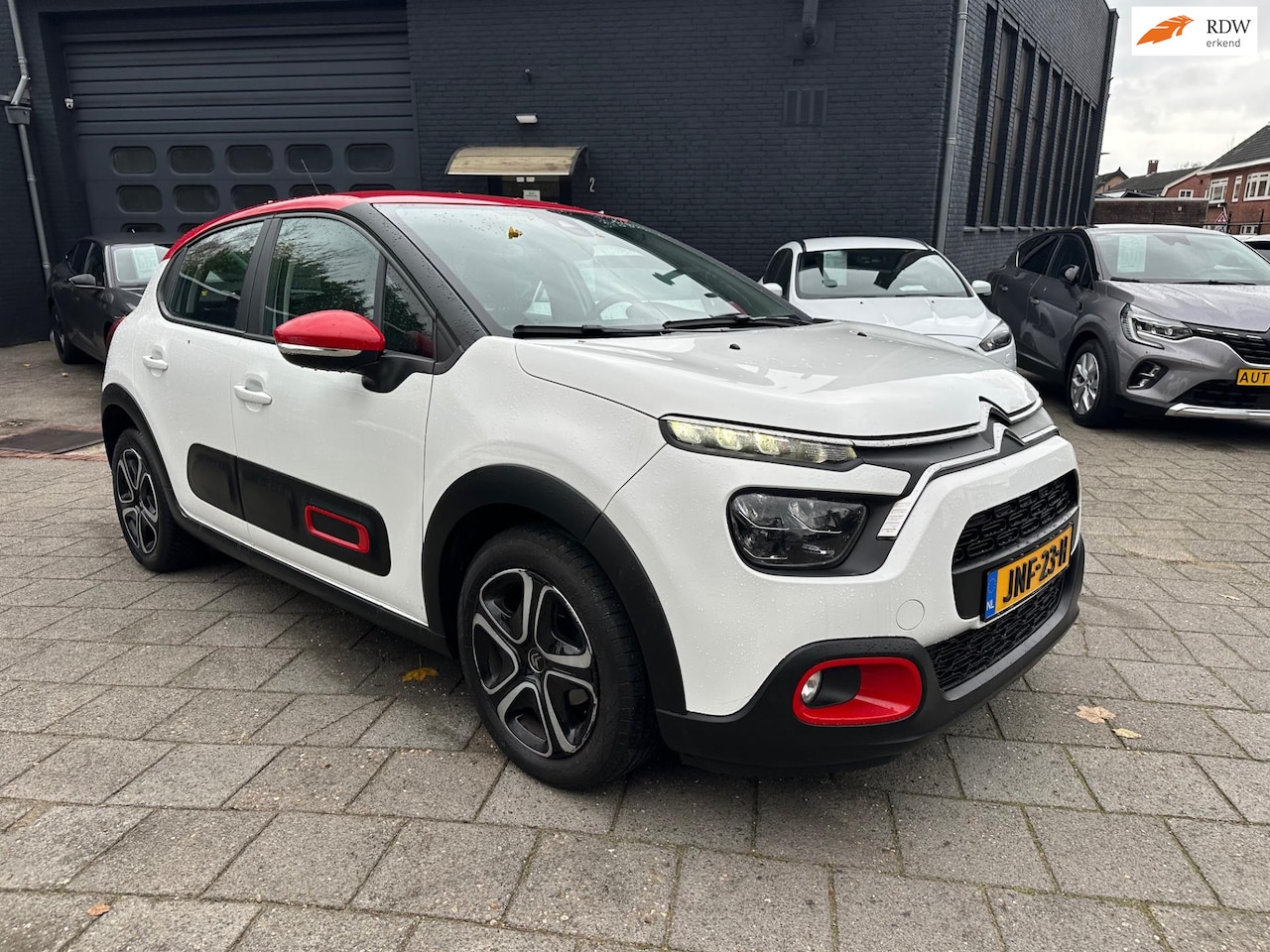 Citroën C3 - 1.2 PT (83pk) Feel 5 drs! Navigatie! Clima! PDC! - AutoWereld.nl