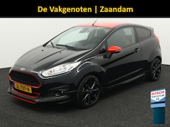 Ford Fiesta - 1.0 EcoBoost Black Edition Airco, Bluetooth, Boordcomputer, Hill hold fucntie, Parkeersens