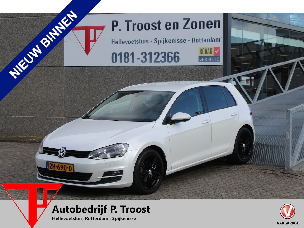 Volkswagen Golf - 1.2 TSI Trendline Climate control/Achteruitrijcamera/Parkeersensoren rondom/Stoelverwarmin - AutoWereld.nl