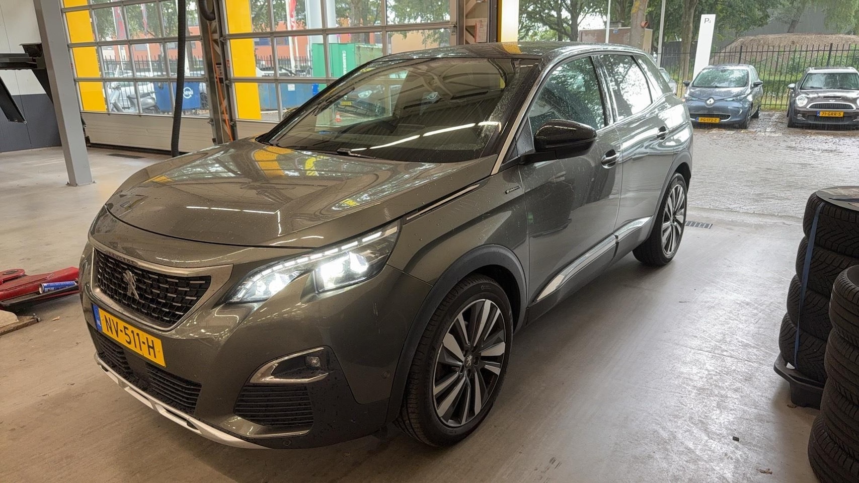 Peugeot 3008 - 1.2 PureTech GT Line | Trekhaak | Navigatie | Camera | - AutoWereld.nl