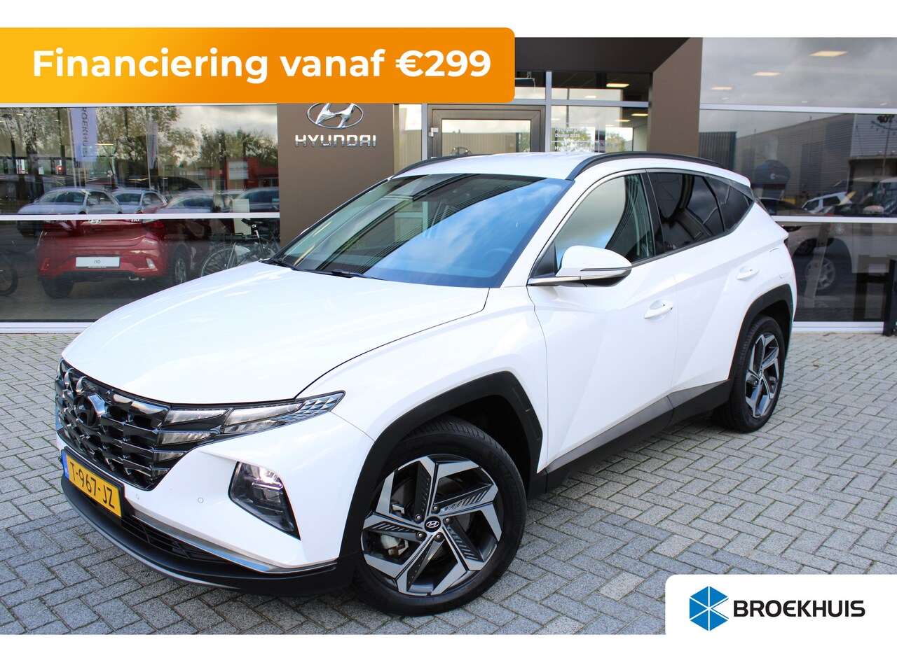 Hyundai Tucson - 1.6 T-GDI PHEV Comfort Smart 4WD | DEMO DEAL: 299,- P/M! | DAB ontvanger | Achteruitrijcam - AutoWereld.nl