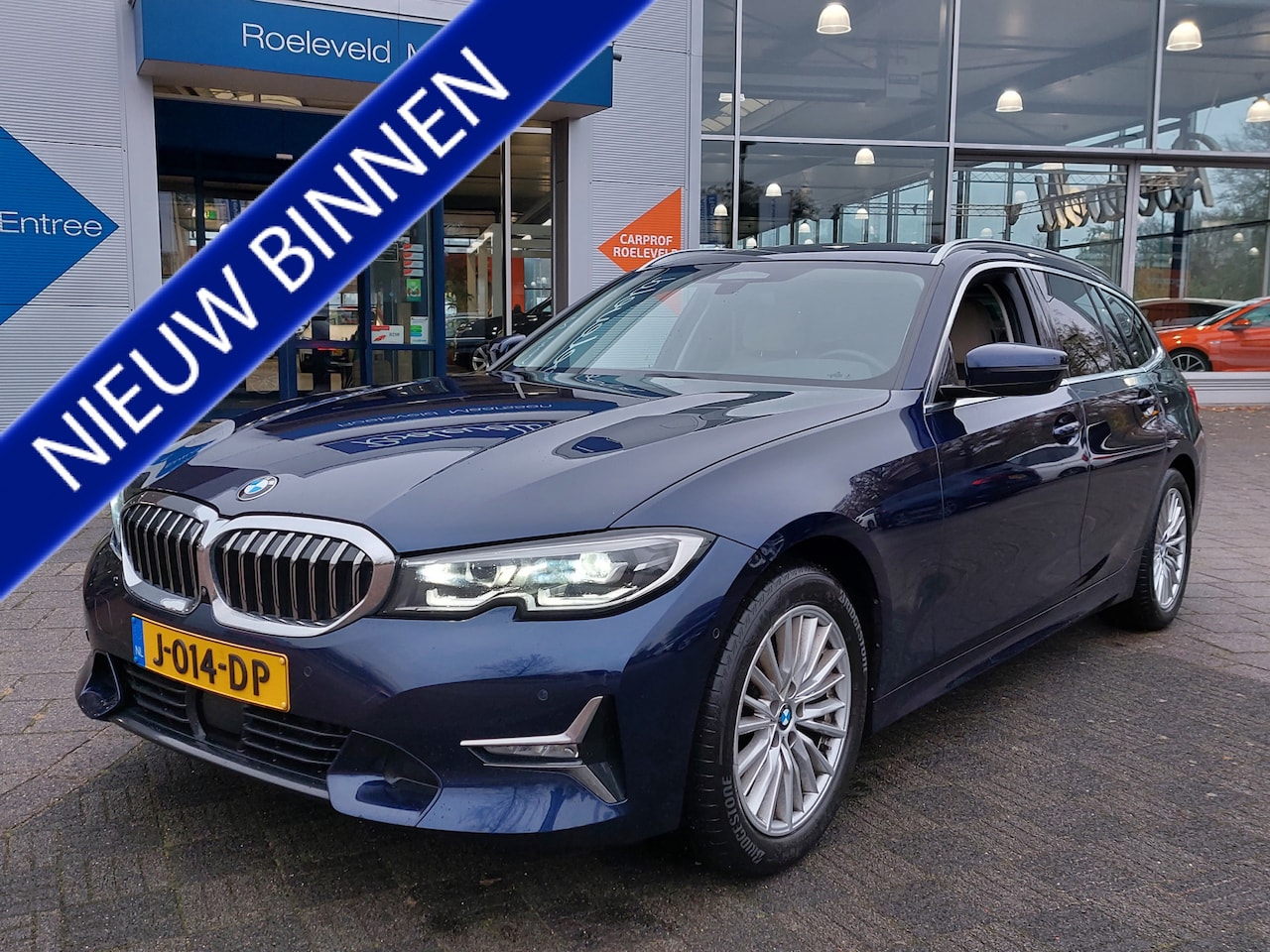 BMW 3-serie Touring - 320i 184pk Automaat High Executive Individual | Origineel NL | Navi | Apple Carplay | Adap - AutoWereld.nl
