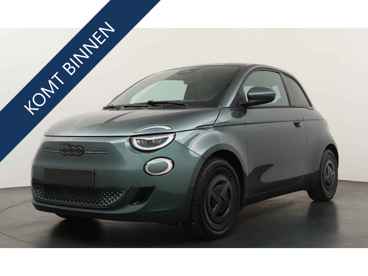 Fiat 500 - Giorgio Armani Edition 42 kWh Jbl Pano Camera Stoelverw - AutoWereld.nl