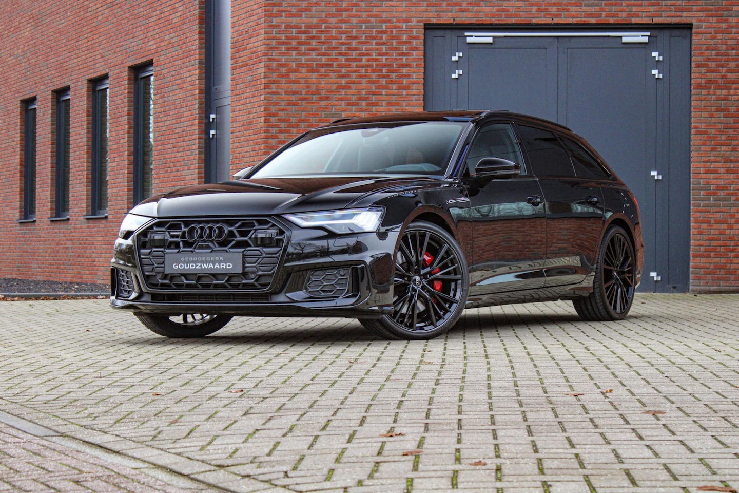 Audi A6 Avant - 55 TFSI e quattro Competition | Nachtzicht | Pano | B&O | Carbon | HUD | RS-zetels - AutoWereld.nl