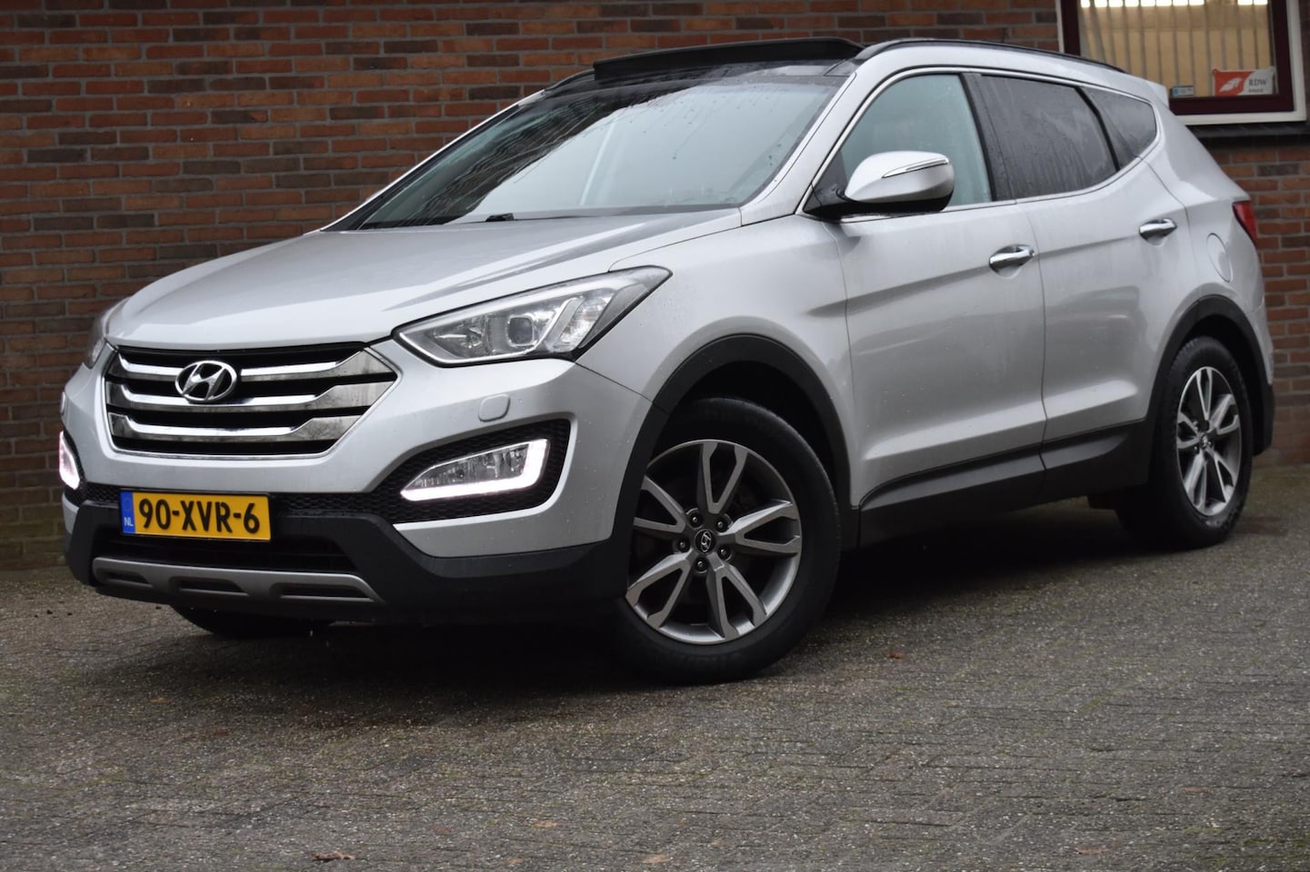 Hyundai Santa Fe - 2.2 CRDi Business Edition '12 Pano Leder Clima Navi Cruise - AutoWereld.nl