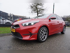 Kia Cee'd - Ceed 1.5 T-GDi 160pk MHEV DCT7 Hybride ExecutiveLine Apple Carplay Panoramadak