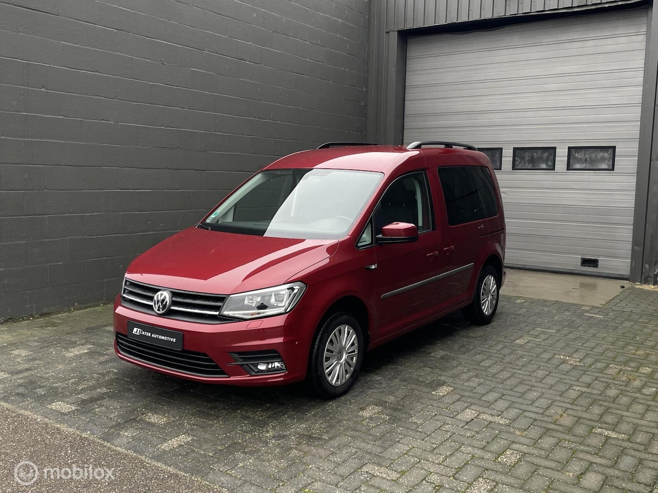 Volkswagen Caddy - Combi 1.0 TSI| Xenon|Navi|Trekhaak|All-season banden| - AutoWereld.nl