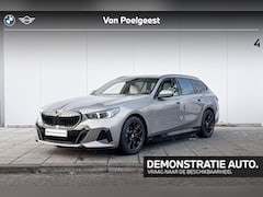 BMW 5-serie Touring - 530e M Sport M-Sport Pro / Elektrisch Wegklapbare Trekhaak / 20 inch / Driving Assistant P