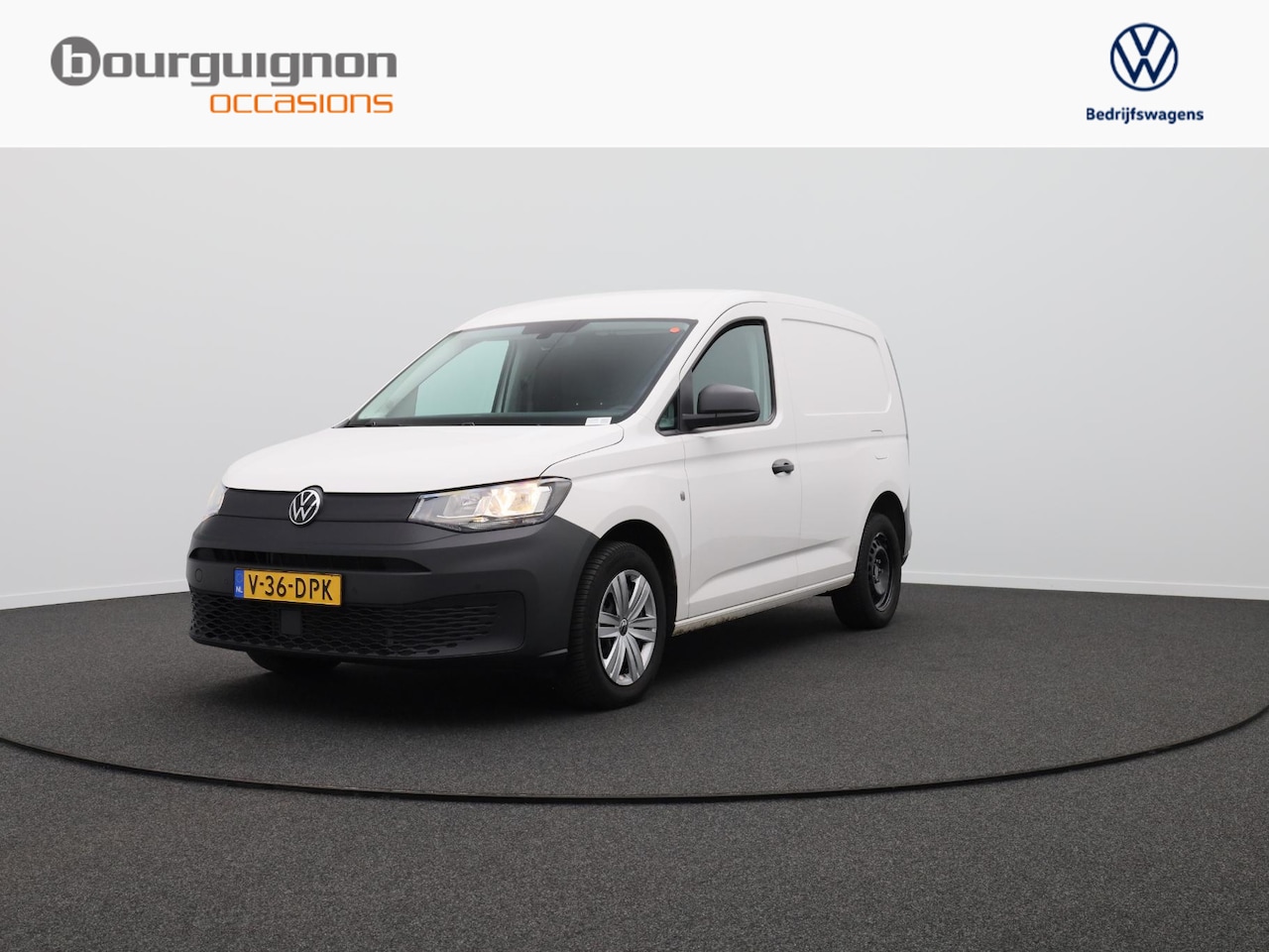Volkswagen Caddy Cargo - 2.0 TDi 122 Pk Comfort | Airco | Navigatie | Camera | Trekhaak | 31.133 Km!! - AutoWereld.nl
