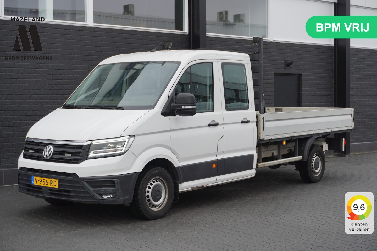 Volkswagen Crafter - 2.0 TDI 177PK L4 DC Openlaadbak EURO 6 - Airco - Cruise - Camera - €23.900,- Excl. - AutoWereld.nl
