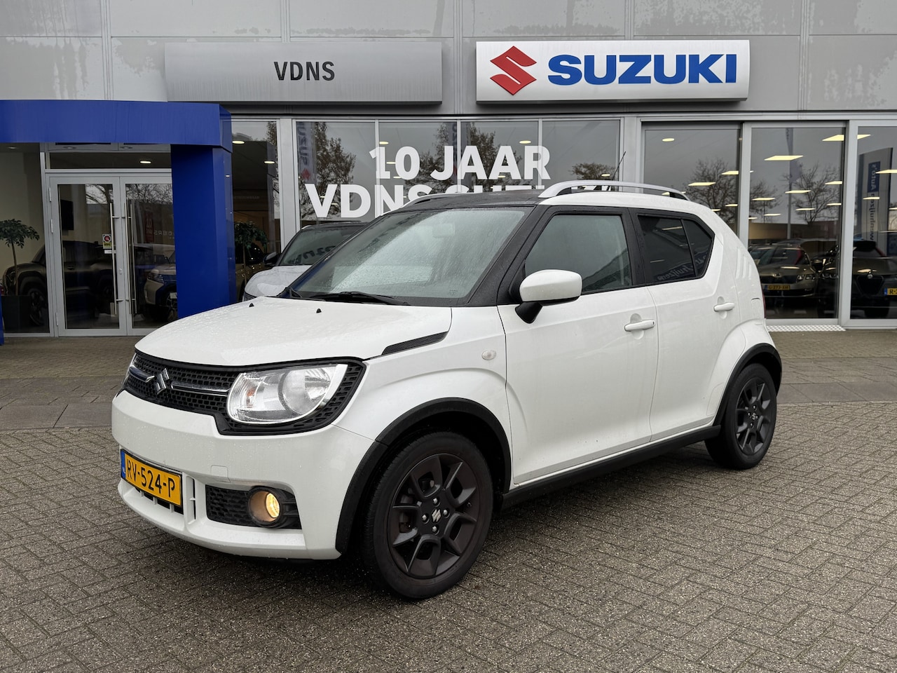 Suzuki Ignis - 1.2 Business Edition Navigatie Parkeersensoren Achteruitrijcamera CruiseControl info: M.Sa - AutoWereld.nl