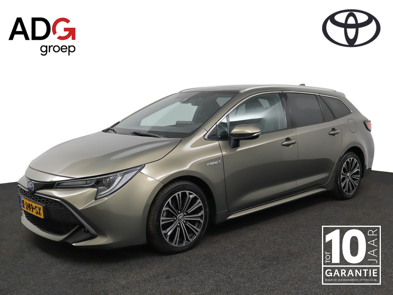 Toyota Corolla Touring Sports - 2.0 Hybrid First Edition | Adaptive Cruise Control | Navigatie | Apple Carplay | Android A - AutoWereld.nl