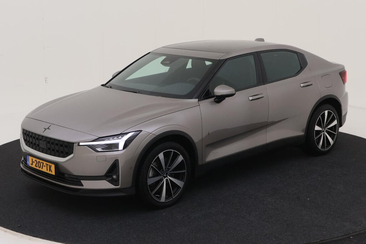 Polestar 2 - Long Range Dual Motor 408PK 78kWh Launch Edition [ TREKHAAK+PILOT PLUS+19 INCH+CARPLAY+CAM - AutoWereld.nl