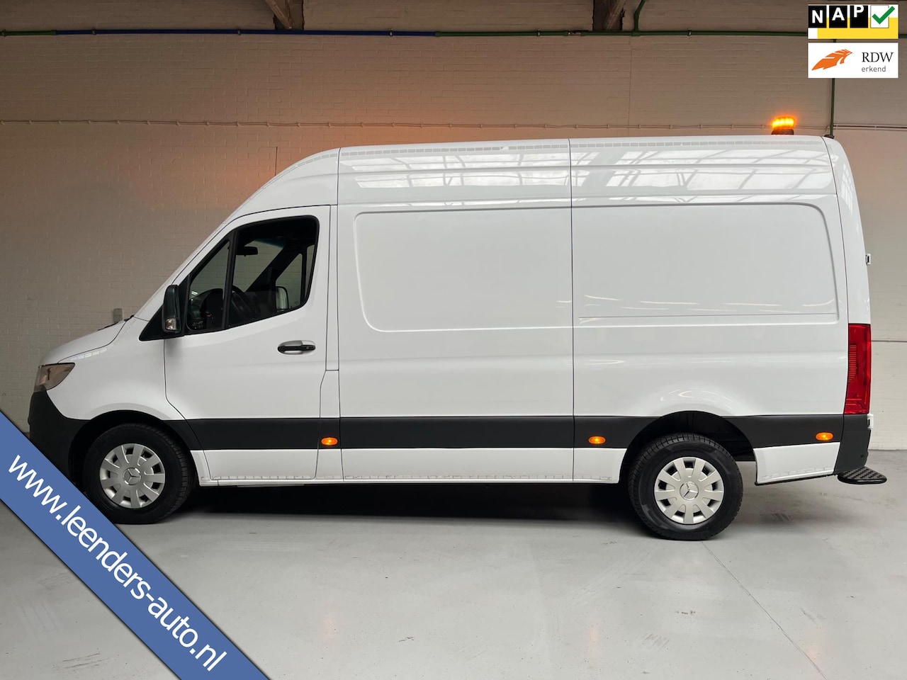 Mercedes-Benz Sprinter - Automaat Servicewagen 314 2.2 CDI 140PK L2H2 euro6 BOTT, Victron V230, Standkachel Trekhaa - AutoWereld.nl