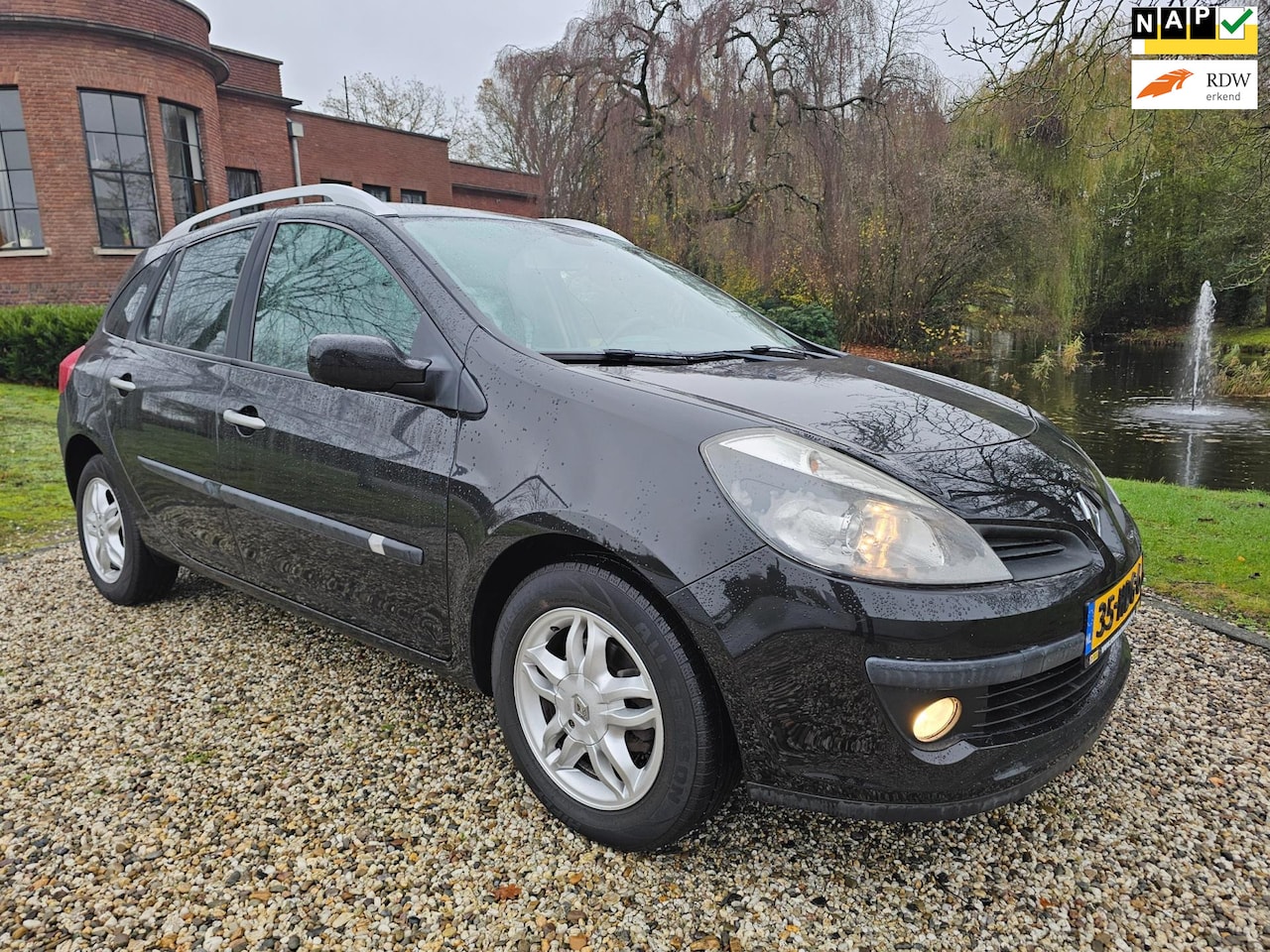 Renault Clio Estate - 1.2 TCE Dynamique AIRCO/cruise - AutoWereld.nl