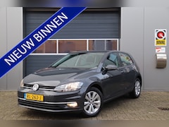 Volkswagen Golf - 1.0 TSI Comfortline, Adaptive Cruise, Carplay, Navi
