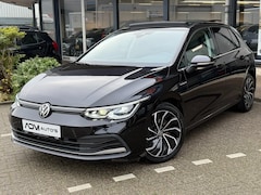 Volkswagen Golf - 1.5 TSI STYLE l ACC l XENON l PANO