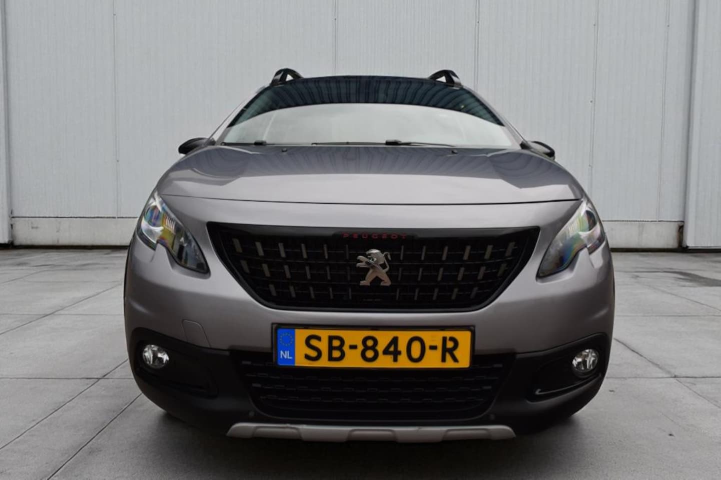 Peugeot 2008 - 1.2 PureTech GT-line, Parkeercamera, Afneembare trekhaak, Half leder, Climate control, NAP