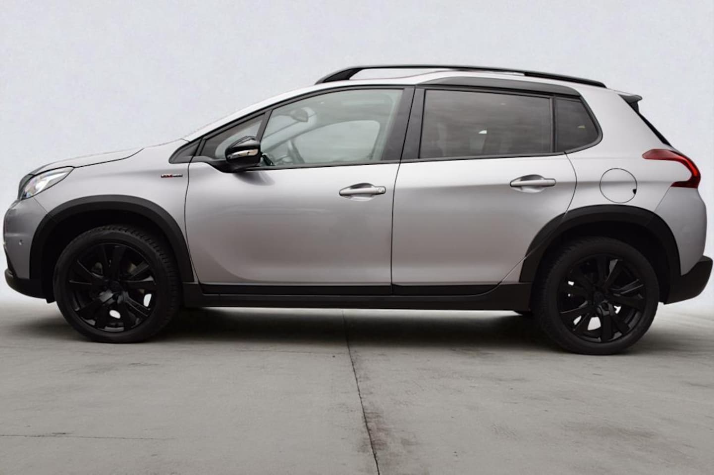 Peugeot 2008 - 1.2 PureTech GT-Line 1.2 PureTech GT-line, Parkeercamera, Afneembare trekhaak, Half leder,Climate control, NAP,