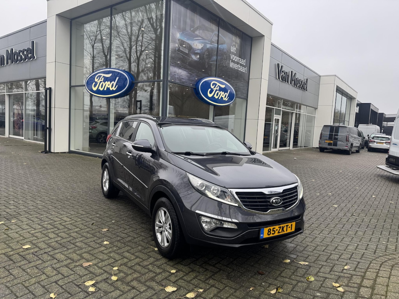 Kia Sportage - 1.6 GDI Plus Pack Cruise Control | Zomer + Winter set banden | A/C | - AutoWereld.nl