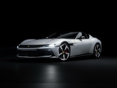 Ferrari 12Cilindri - V12 l Carbon l Lift l Carbon Racing seats