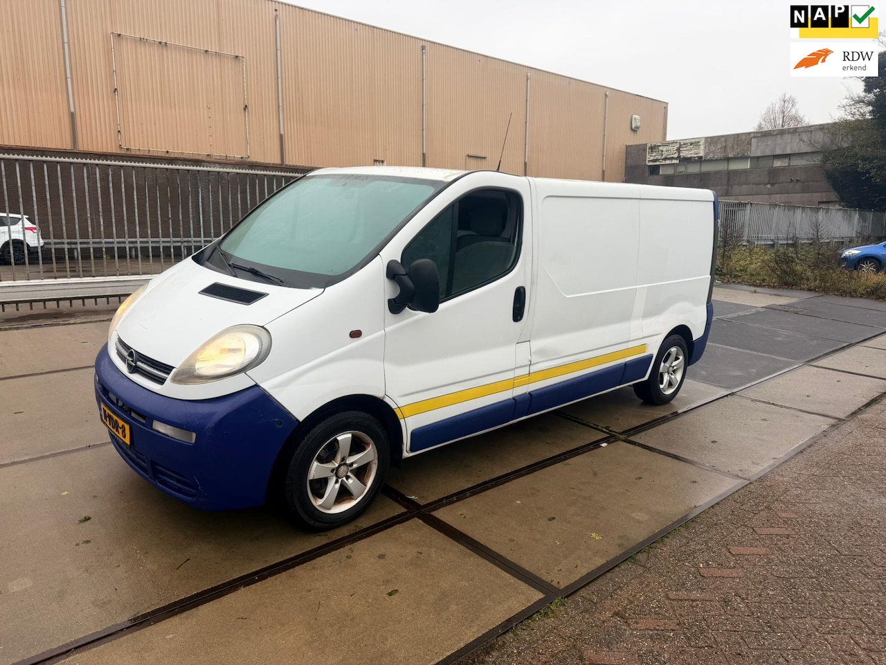 Opel Vivaro - 1.9 CDTI L2H1! AIRCO!ELECKTRISH RAAM!TREKHAAK!APK:5-2026!BANDEN GOED!VELGEN!74KW!101PK!WEI - AutoWereld.nl