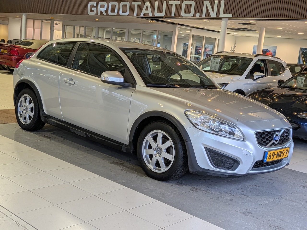 Volvo C30 - 2.0 Kinetic Airco, Stuurbekrachiging - AutoWereld.nl