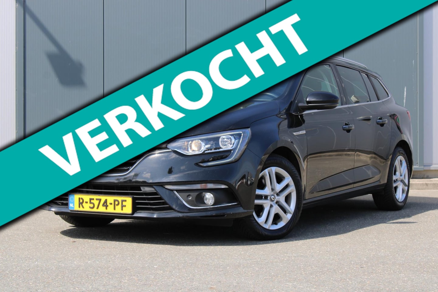 Renault Mégane Estate - 1.3 TCe Limited 1.3 TCe Limited, Automaat, Elektrische Ramen, Navigatie, Telefoonverbinding - AutoWereld.nl