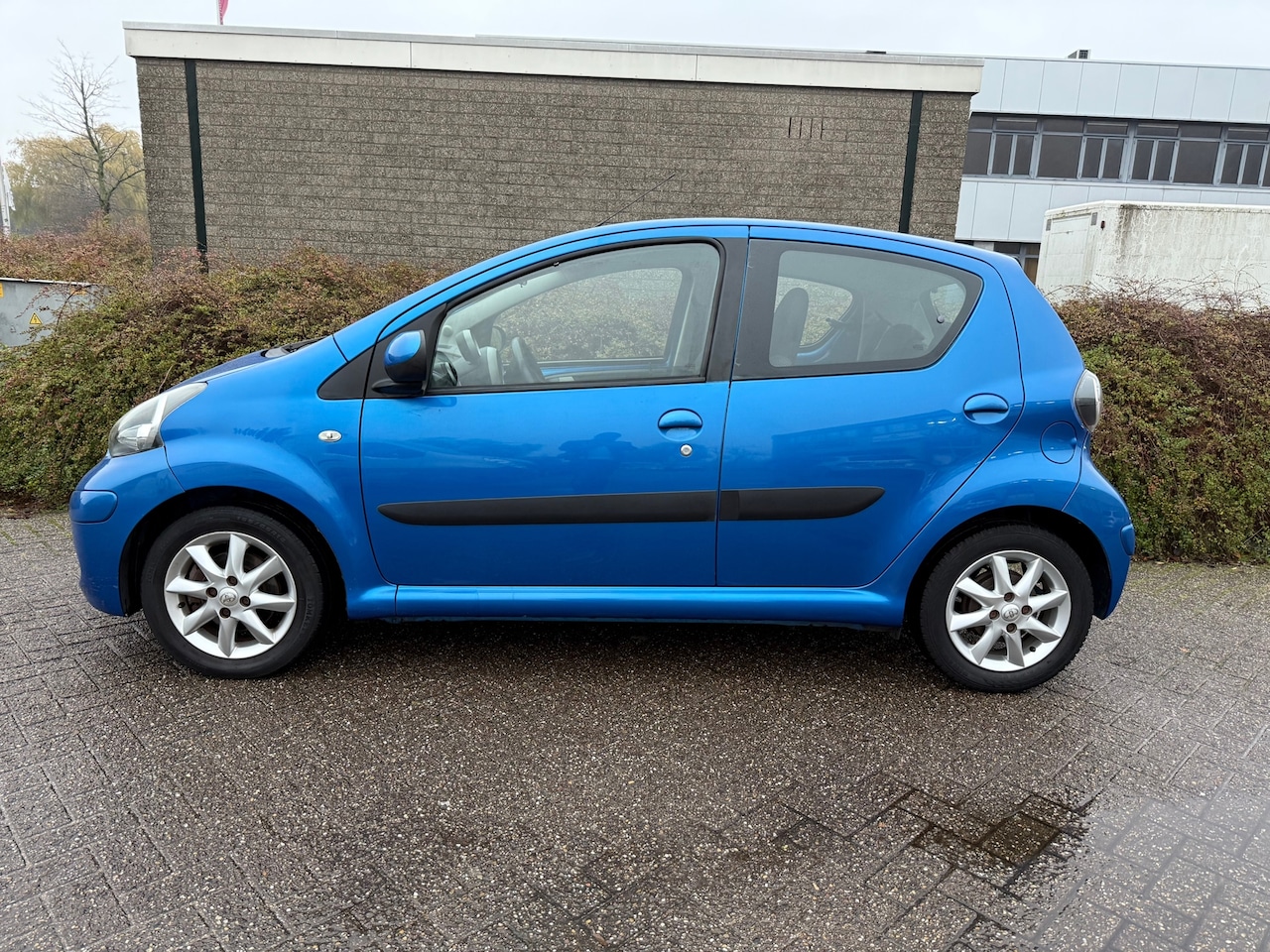 Toyota Aygo - 1.0-12V Comfort 1.0-12V Comfort - AutoWereld.nl