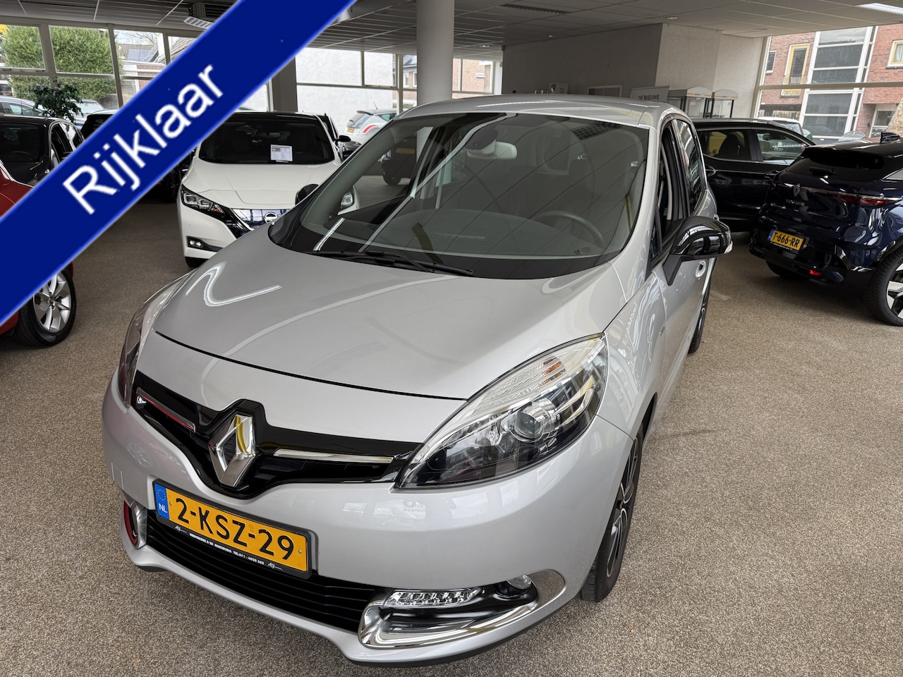 Renault Scénic - 1.2 TCe Bose NAVIGATIE PARKEERSENSOREN LICHTM.VELGEN - AutoWereld.nl