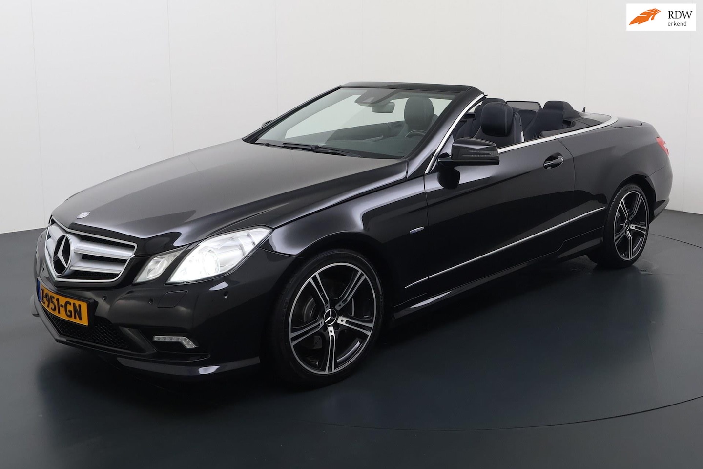 Mercedes-Benz E-klasse Cabrio - E350 AMG 350 Amg pakket CGI Elegance Hoofdsteunverwarming, Stoelverwarming - AutoWereld.nl