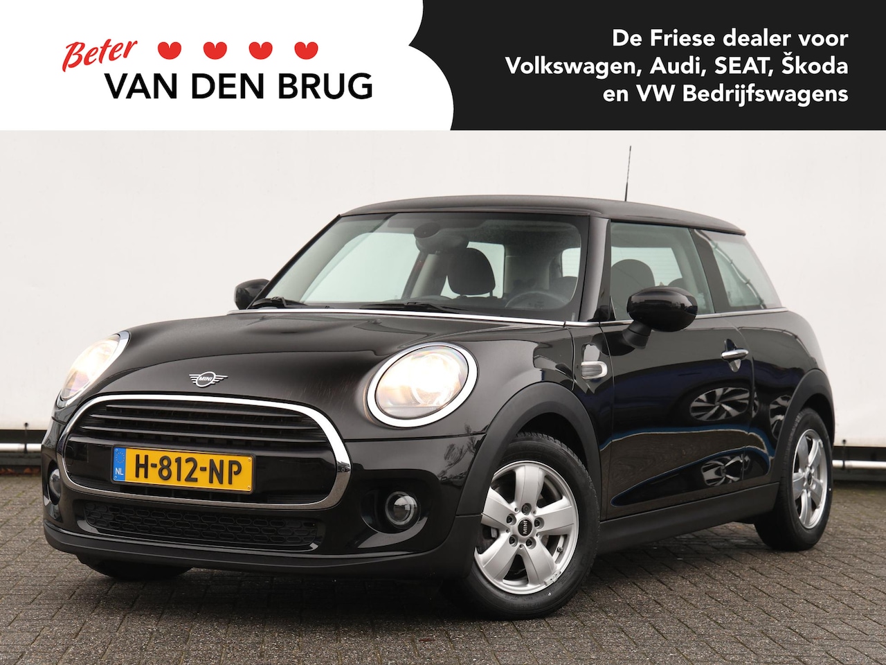 MINI Cooper - Mini 1.5 136 pk | Airco | Navigatie | App-connect - AutoWereld.nl