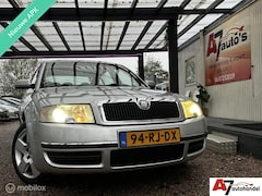 Skoda Superb - 1.8 T Elegance Nieuwe APK//Automaat//Leder