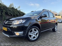 Dacia Sandero Stepway - 0.9 TCe Lauréate / Navigatie / Airco