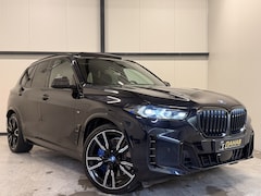 BMW X5 - xDrive50e M-Sport | Carbon | Pano | Memory | Stoelverwarming / Verkoeling | Led | Soft-Clo